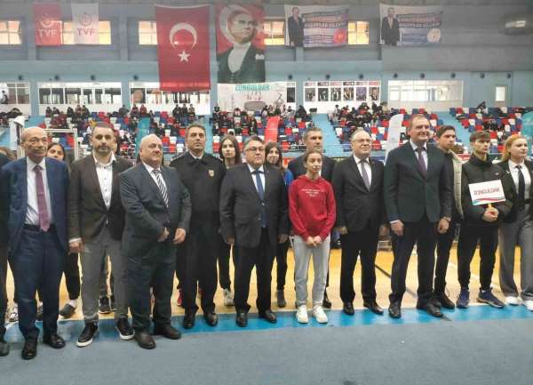 Özölçer, Taekwondo şampiyonası etkinliğine katıldı - Zonguldak haber