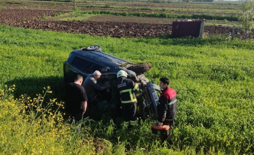 Samsun'da otomobil takla attı: 2 yaralı