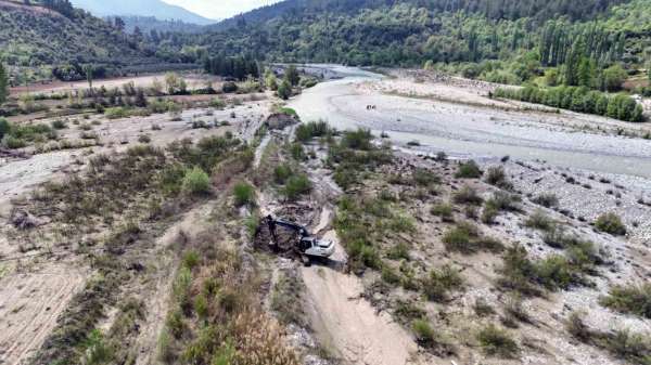 Muğla Büyükşehir'den sulama kanallarında temizlik