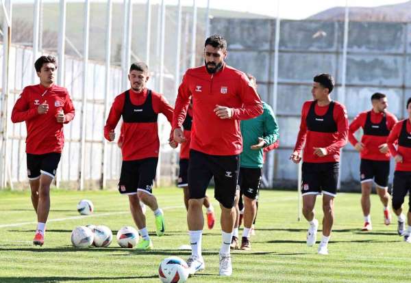 Sivasspor'da Galatasaray maçı hazırlıkları başladı