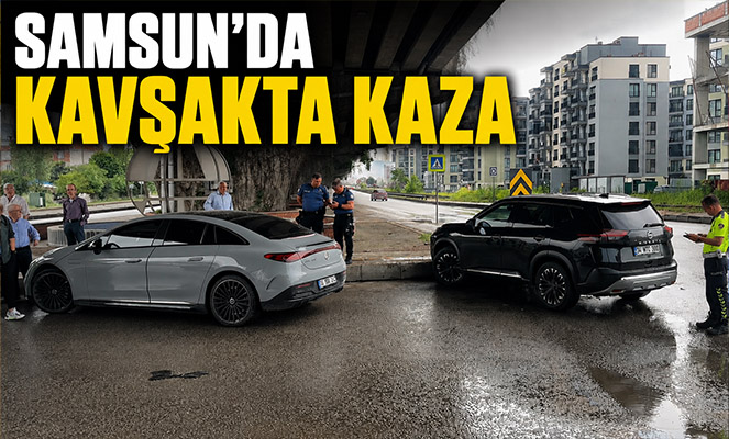 Samsun'da kavşakta kaza: 3 yaralı