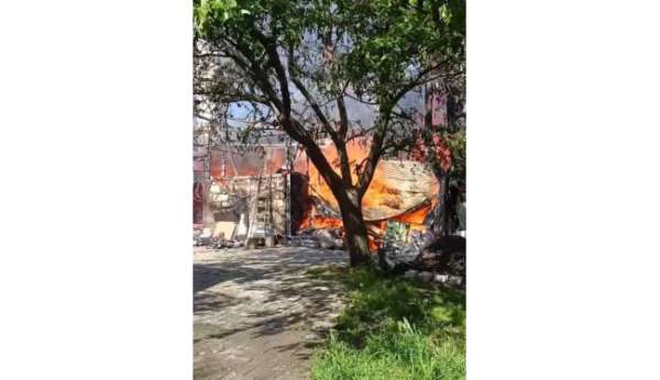 Tokat'ta müştemilatta çıkan yangın, çevre evlere sıçramadan söndürüldü