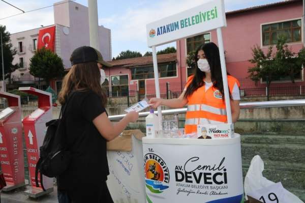 Atakum Belediyesi YKS'ye giren adayları yalnız bırakmadı 
