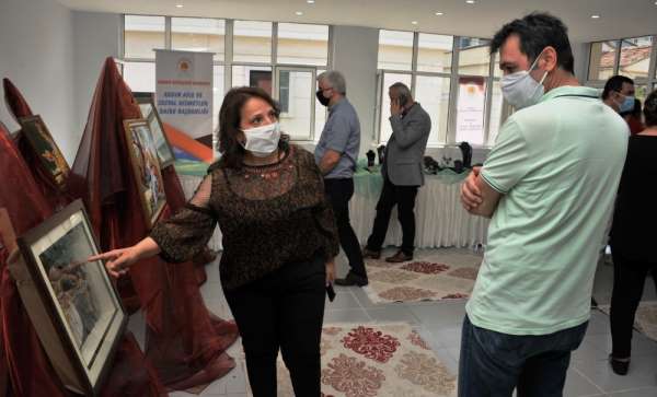 El sanatları sergisine büyük ilgi