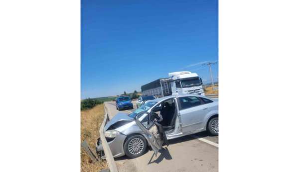 Bursa'da dikkatsizlik kazaya sebep oldu: 5 yaralı