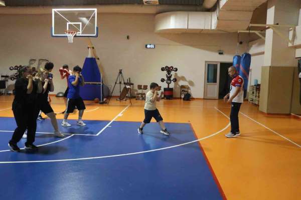 Karabük'te boksta gelen başarılar spora ilgiyi arttırdı