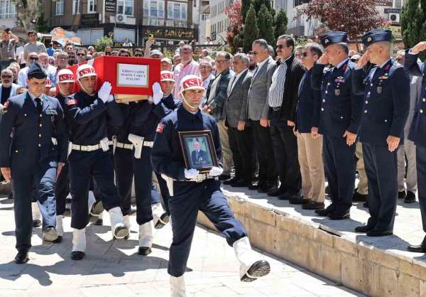 Merzifon'da Kıbrıs gazisi son yolculuğuna uğurlandı