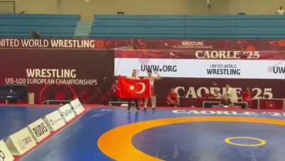 Samsunlu sporcu Aksu, Avrupa şampiyonu oldu
