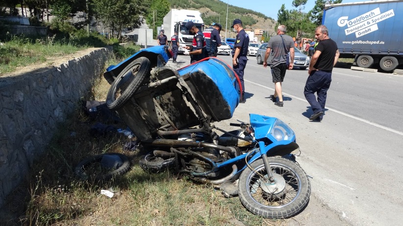 Samsun'da sürücü feci kazada can verdi