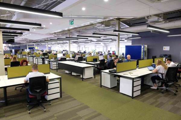 Küresel IT Çözümleri Merkezi, 'Mercedes-Benz Tech Türkiye' adını aldı