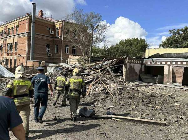 Rusya Savunma Bakanlığı: 'Ukrayna, Rostov bölgesinde yer alan Taganrog kentine füze saldırısı gerçekleştirdi'