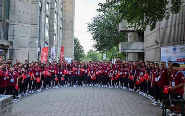 Bakan Bak: 'Spor ülkesi olma yolunda hızla ilerliyoruz'