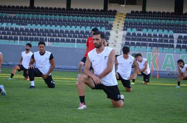 Nazmi Candoğan: 'Elimizden geleni yapıp taraftarlarımıza güzel futbol izletmek istiyoruz'