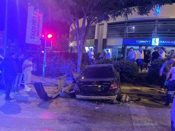 Başkent'te trafik kazası: 5 yaralı