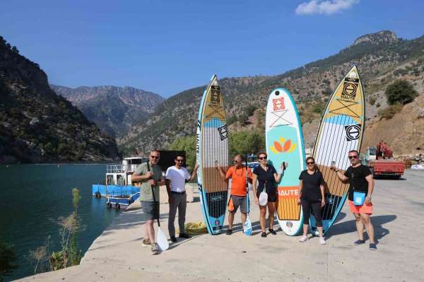 Adana'da paddle board heyecanı: Sporcuların keşfettiği vadinin yeni cazibe merkezi olması hedefleniyor