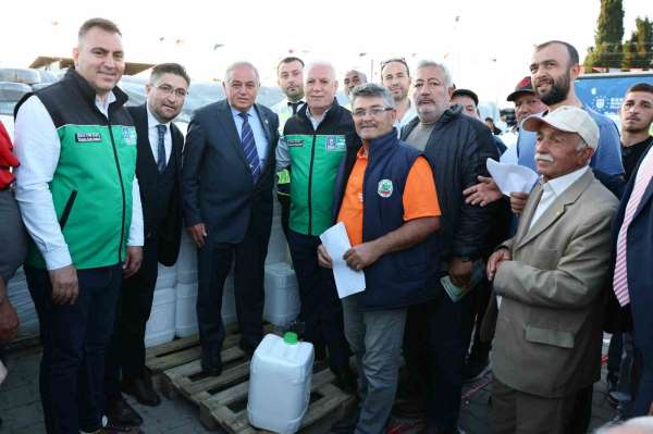 Bursa Büyükşehir'in 'sıvı gübresi' çiftçiden tam not aldı