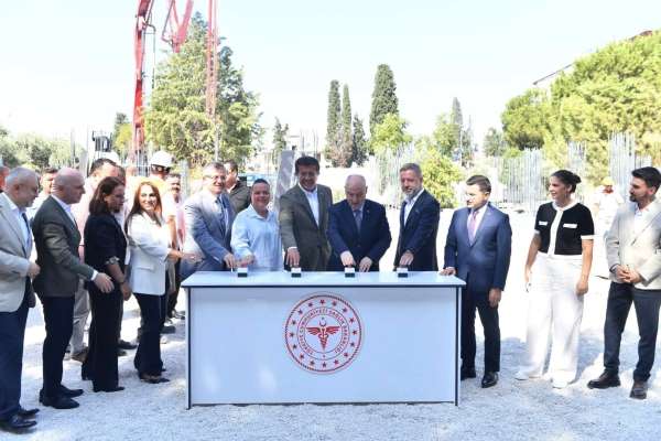 Sarayköy'e kazandırılacak sağlık kompleksinin temeli atıldı