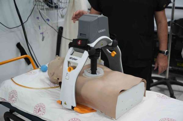 Acil serviste hayat kurtaran teknoloji: Otomatik CPR cihazı hizmete girdi