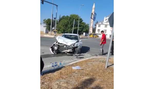 Elazığ'da trafik kazası: 2 yaralı
