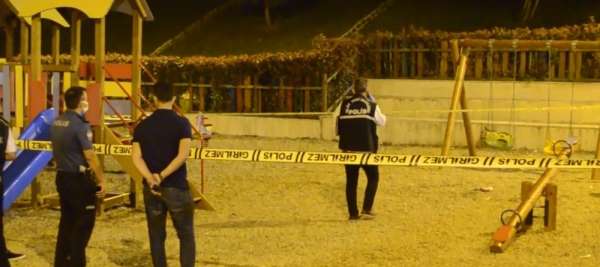 Arnavutköy'de çocuk parkında silahlı saldırı: 1 yaralı 