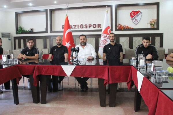 Elazığspor'da, Teknik Direktör Eriş'in istifası kabul edilmedi 
