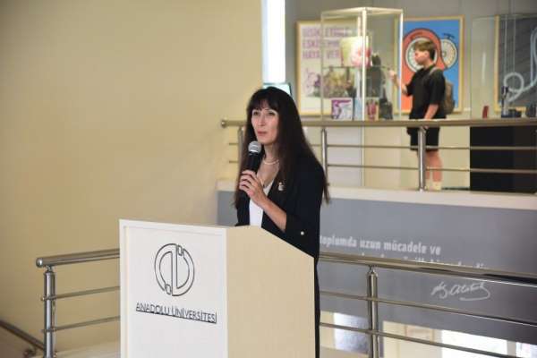 Anadolu Üniversitesi GSF'den '2024-2025 Mezuniyet Sergisi'