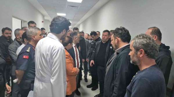 Bartın'da yağmur sonrası 1 saat arayla iki kazada 2 kişi öldü, 17 kişi yaralandı
