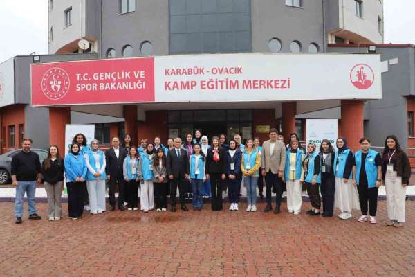 Ekolojik Okuryazarlık ve Sürdürülebilir Gençlik Kampları Eğitici Eğitimi düzenlendi