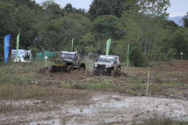 Ünye'de off-road yarışları düzenlendi, özel kupa sahibini buldu
