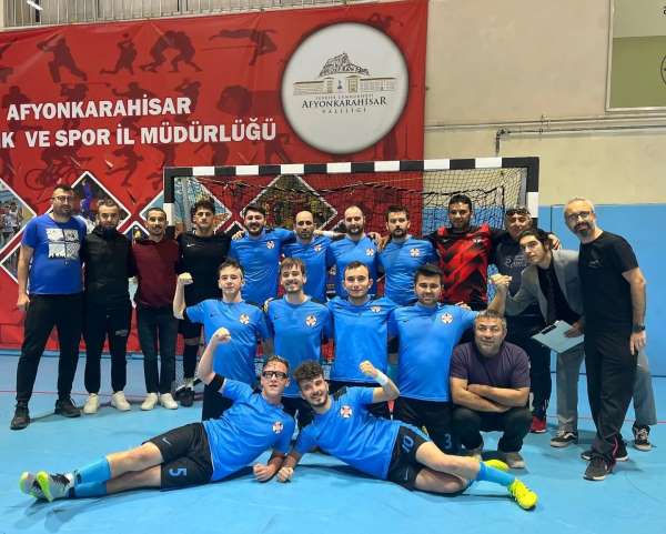 Eskişehir Görme Engelliler Spor 100. Yıl Zafer Kupası'nda yarı finale yükseldi