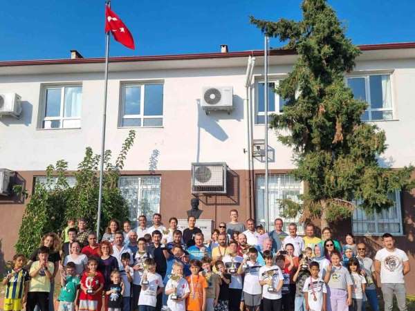 Köyceğiz'de '100. Yılında Cumhuriyet Satranç Turnuvası' tamamlandı
