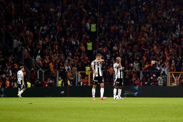 Beşiktaş, yabancı teknik direktörlerle Galatasaray'ı yenemiyor