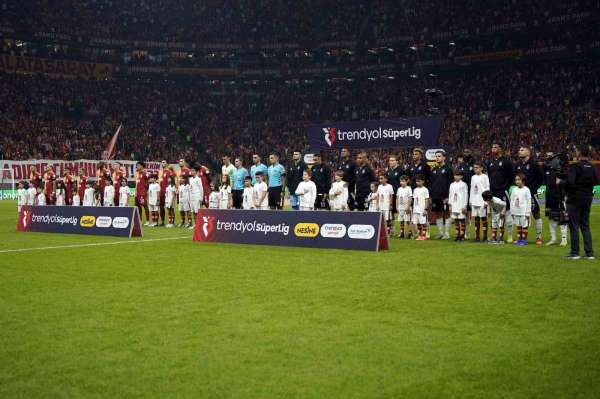 Trendyol Süper Lig: Galatasaray: 1 - Beşiktaş: 0