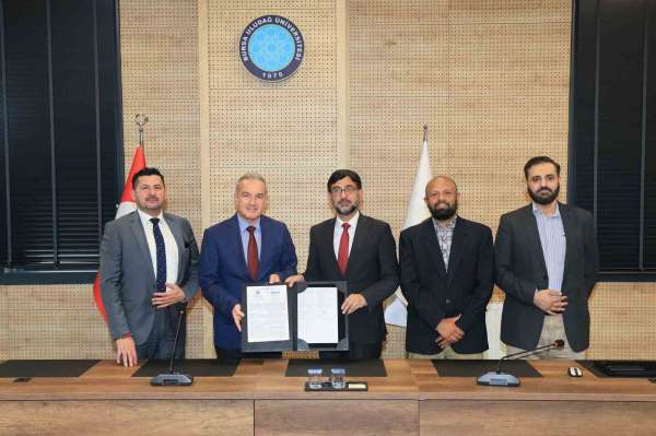 BUÜ, Pakistan üniversitesine akademik destek verecek