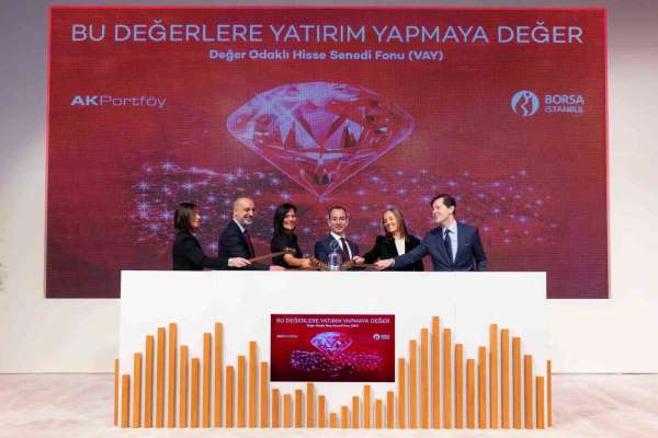 Borsa İstanbul'da Gong Ak Portföy'ün hisse senedi fonu 'VAY' için çaldı
