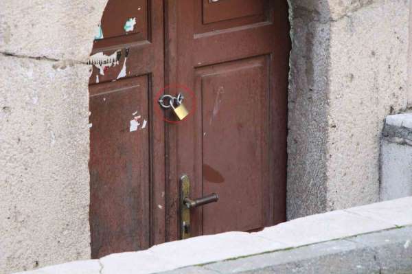 Amasya'da 9 türbeye kilit