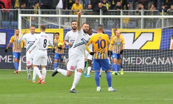 Süper Lig: MKE Ankaragücü: 0 - Denizlispor: 2 (İlk yarı) 