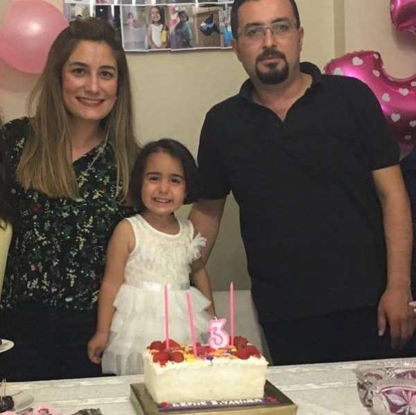 Şube müdürü yangın bölgesini incelerken kalp krizinden hayatını kaybetti