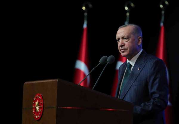 Cumhurbaşkanı Erdoğan: 'Hedefimiz dünyanın ilk 10 ekonomisi içine girmektir. Bu hedefe ulaşmaya hiç olmadığımı