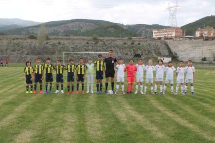U11 Ligi Tosya Pirinç Kupası ilk gün maçları oynandı 