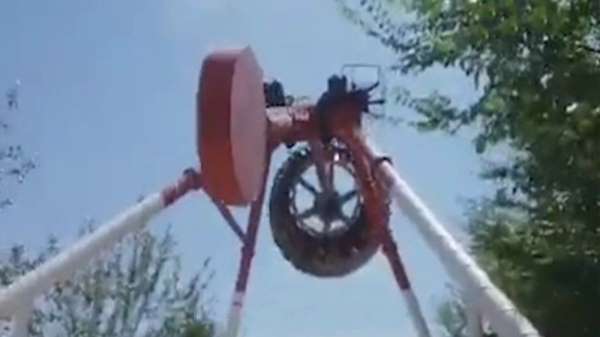 Lunapark feci kaza: 1 ölü, 4 yaralı 