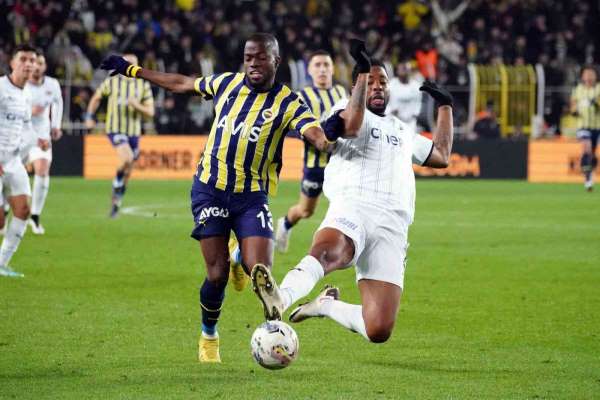 Enner Valencia 4 golle tarihe geçti!