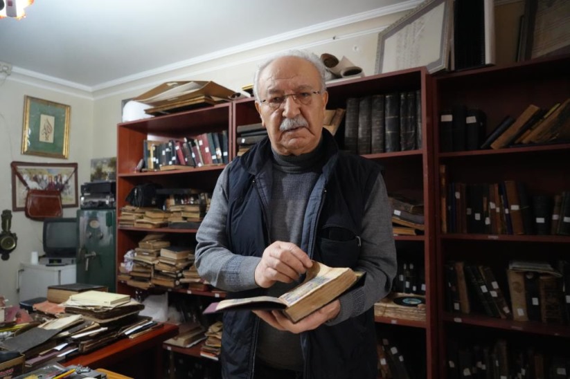 Samsun'da paha biçilemeyen el yazması eserlere müzayedede yoğun ilgi