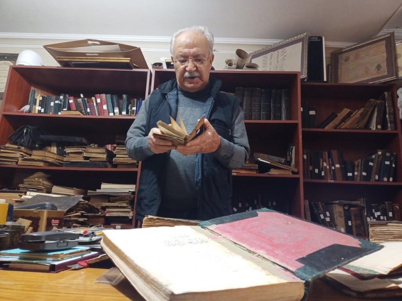 Samsun'da paha biçilemeyen el yazması eserlere müzayedede yoğun ilgi