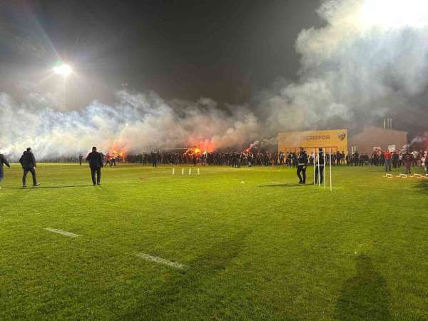 Kayserispor'da taraftarlı antrenman
