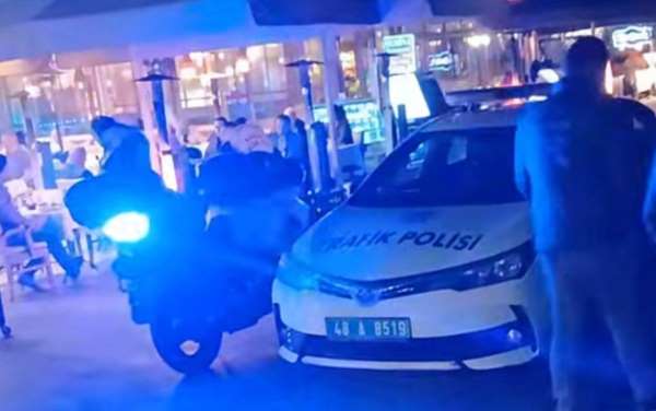 Marmaris'te restorana silahlı saldırı: 1 yaralı