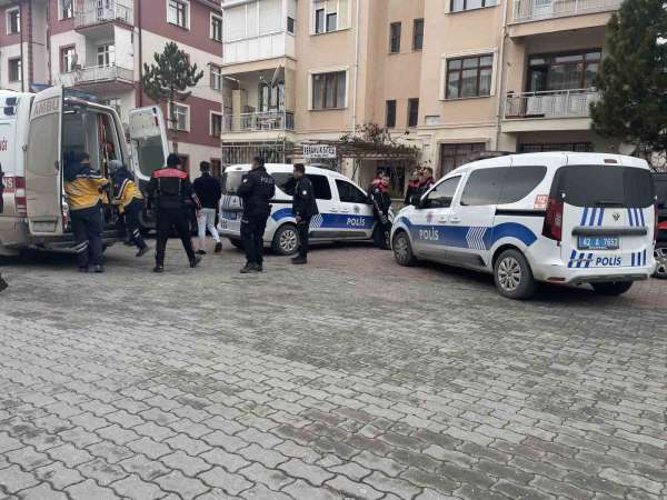 Tüfeğini temizlerken kazara kendini vurdu