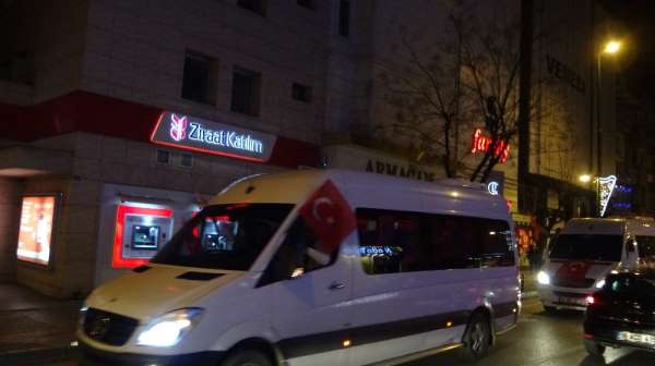 Bursa'da şehitler için birlik ve beraberlik konvoyu 