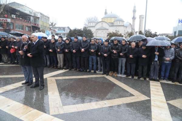 Malatya'da İdlib şehitleri için gıyabi cenaze namazı kılındı 