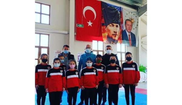 1308 Osmaneli Belediyespor Karate Takımı, Türkiye Karate Şampiyonası'na hazır 